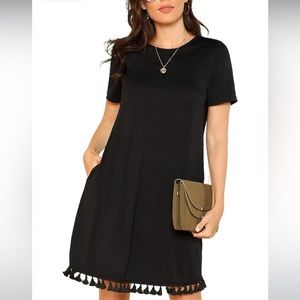 Black Short sleeve Dress with pockets and fringe